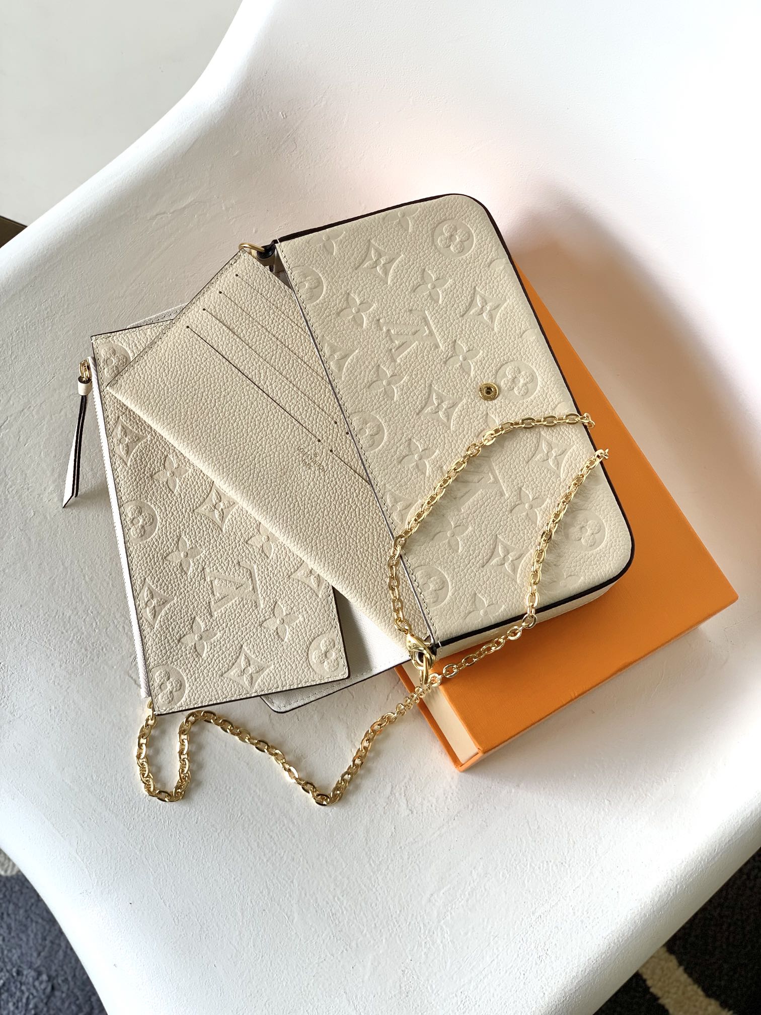 Louis Vuitton Felicie Cream Chain Pochette