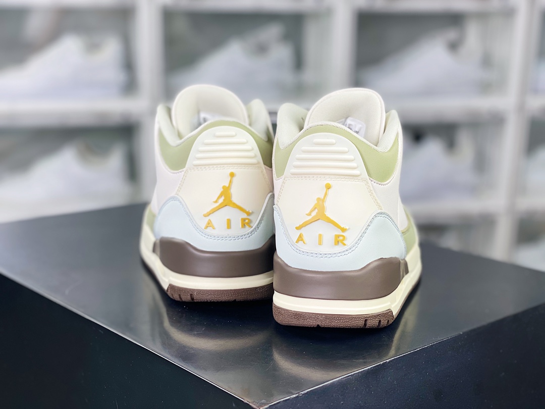 260  Air Jordan 3 Retro”Year of the Rabbit”迈克尔·乔丹AJ3代中帮篮球鞋“皮革白绿兔年”DX6660-800
