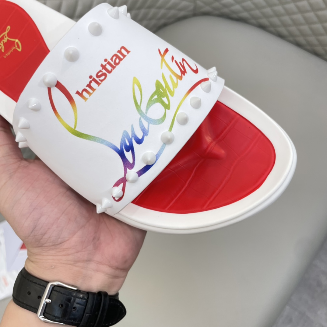 Precio de venta: P130 Marca: CL Red Bottom Shoes* "CL*" zapatillas Talla: 38-46 (se puede personaliz