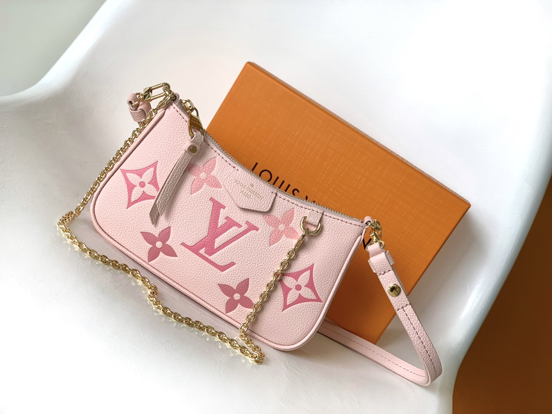 Copy
 Louis Vuitton 7 Star
 Handbags Clutches & Pouch Bags Empreinte​ Cowhide Summer Collection Pouch Chains M82346