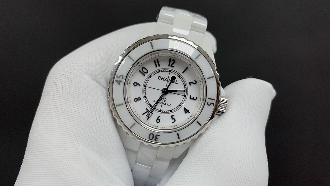 Chanel J12 White Ceramics 33mm Automatic Watch: Top Quality Live Production Shots - 图片 3