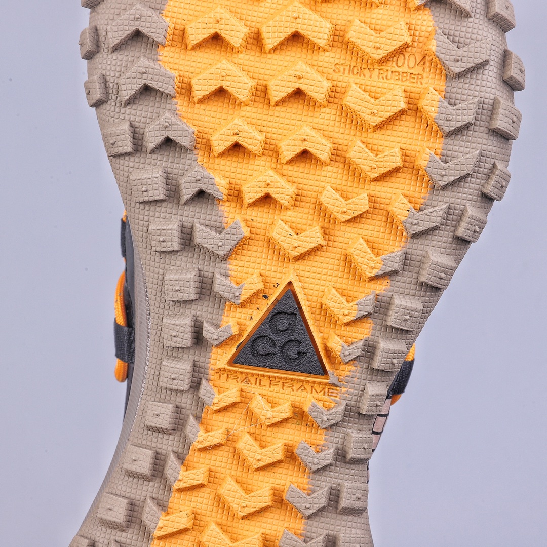 200 Nike ACG Mountain Fly Low GORE-TEX ACG户外登山系列越跑低帮休闲运动徒步鞋 DA5424-200
