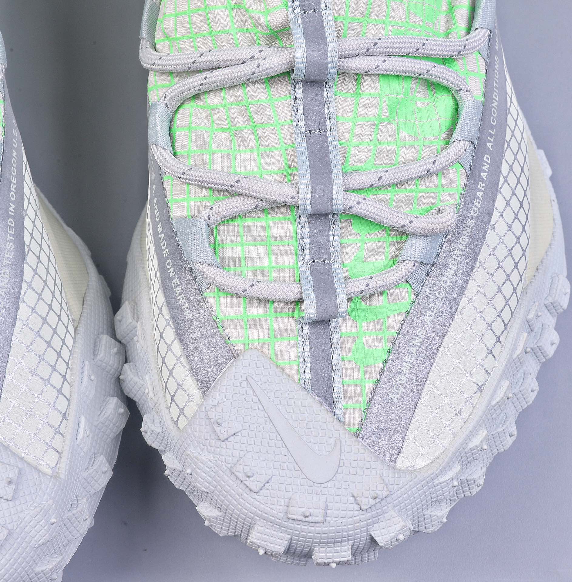 200 Nike ACG Mountain Fly Low GORE-TEX ACG户外登山系列越跑低帮休闲运动徒步鞋 DJ4030-001