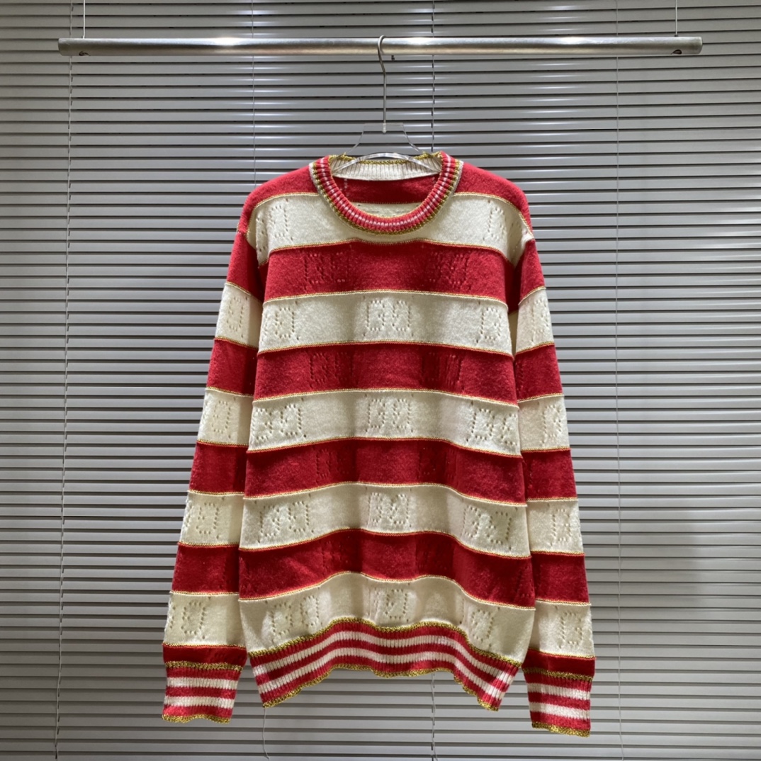 Suéter de cuello redondo GU con jacquard calado de doble G y rayas con hilo dorado, colores: verde, rojo, tallas: S M L…