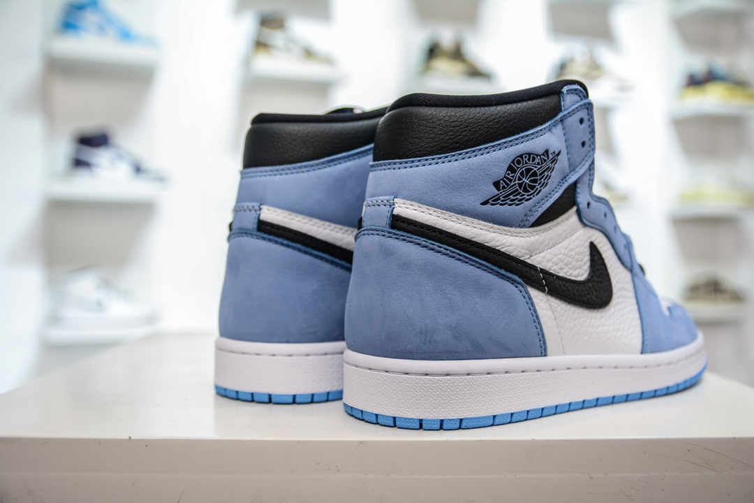 400  Air Jordan 1 High高帮系列 大学蓝配色 555088-134