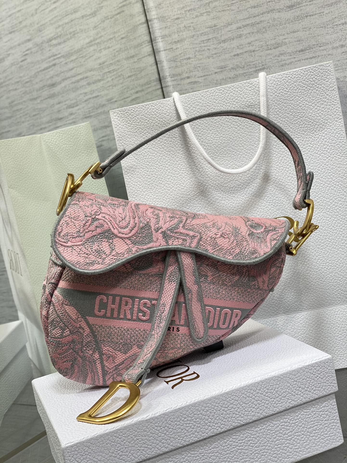 DIOR Saddle Bag Gray Pink Tiger Embroidery Letter Design