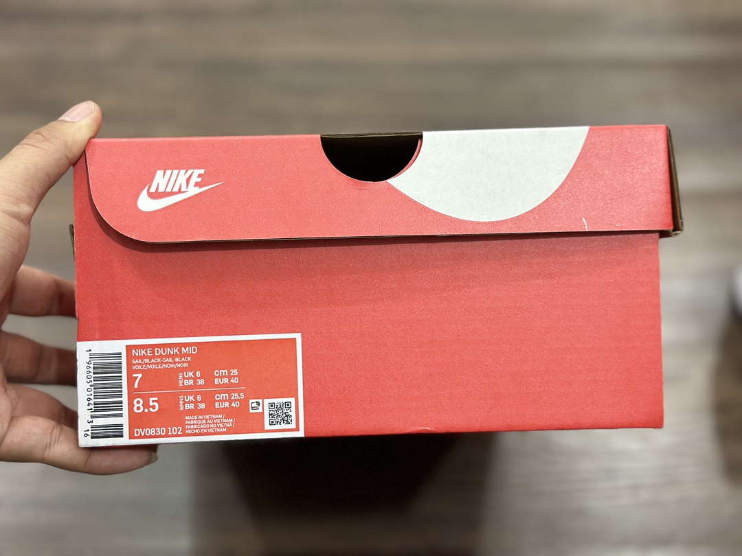 280 NIKE SB Dunk Low 黑白熊猫 低帮休闲运动鞋 DV0830-102