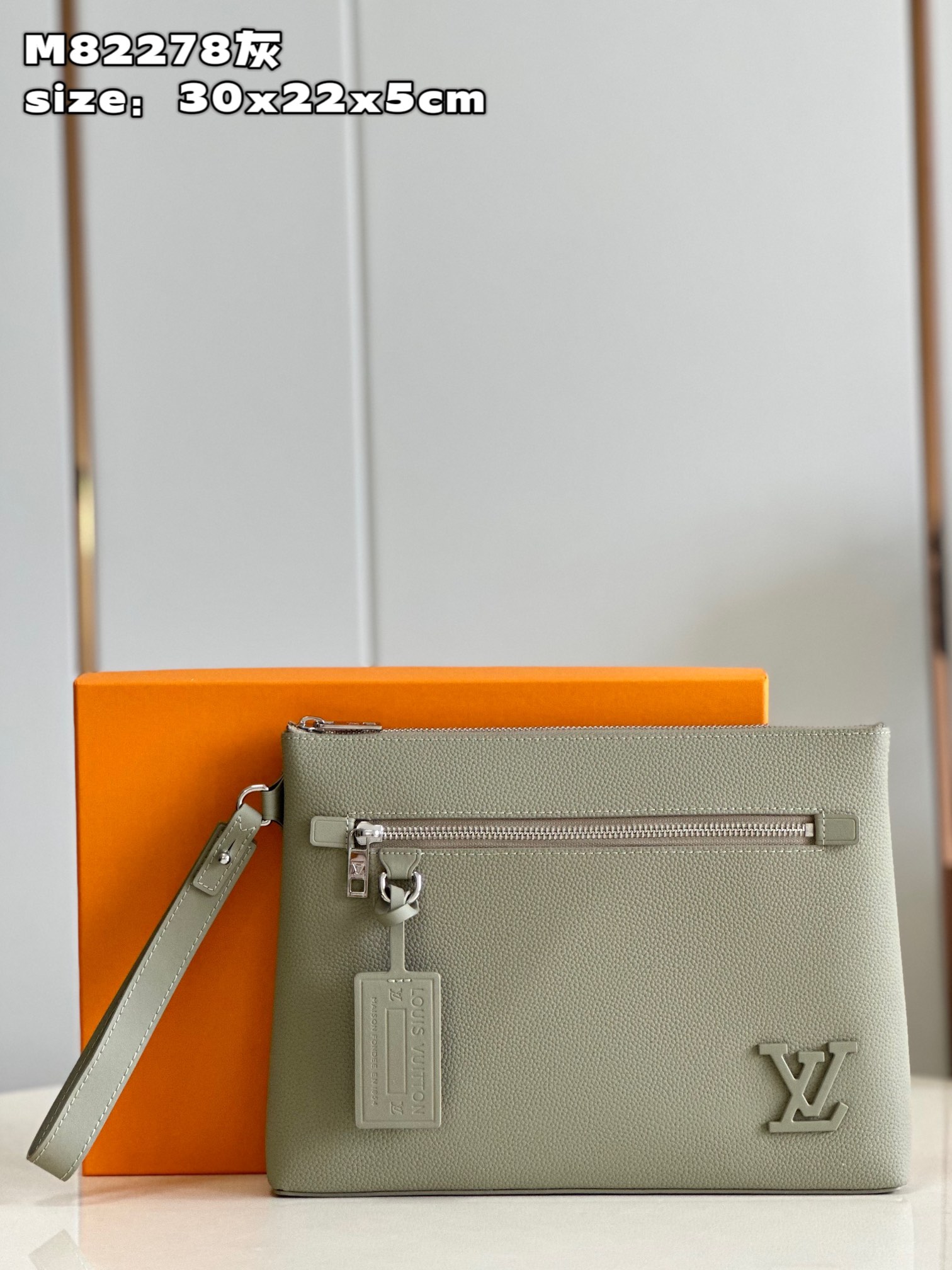 Online Sales
 Louis Vuitton Clutches & Pouch Bags Grey M82278