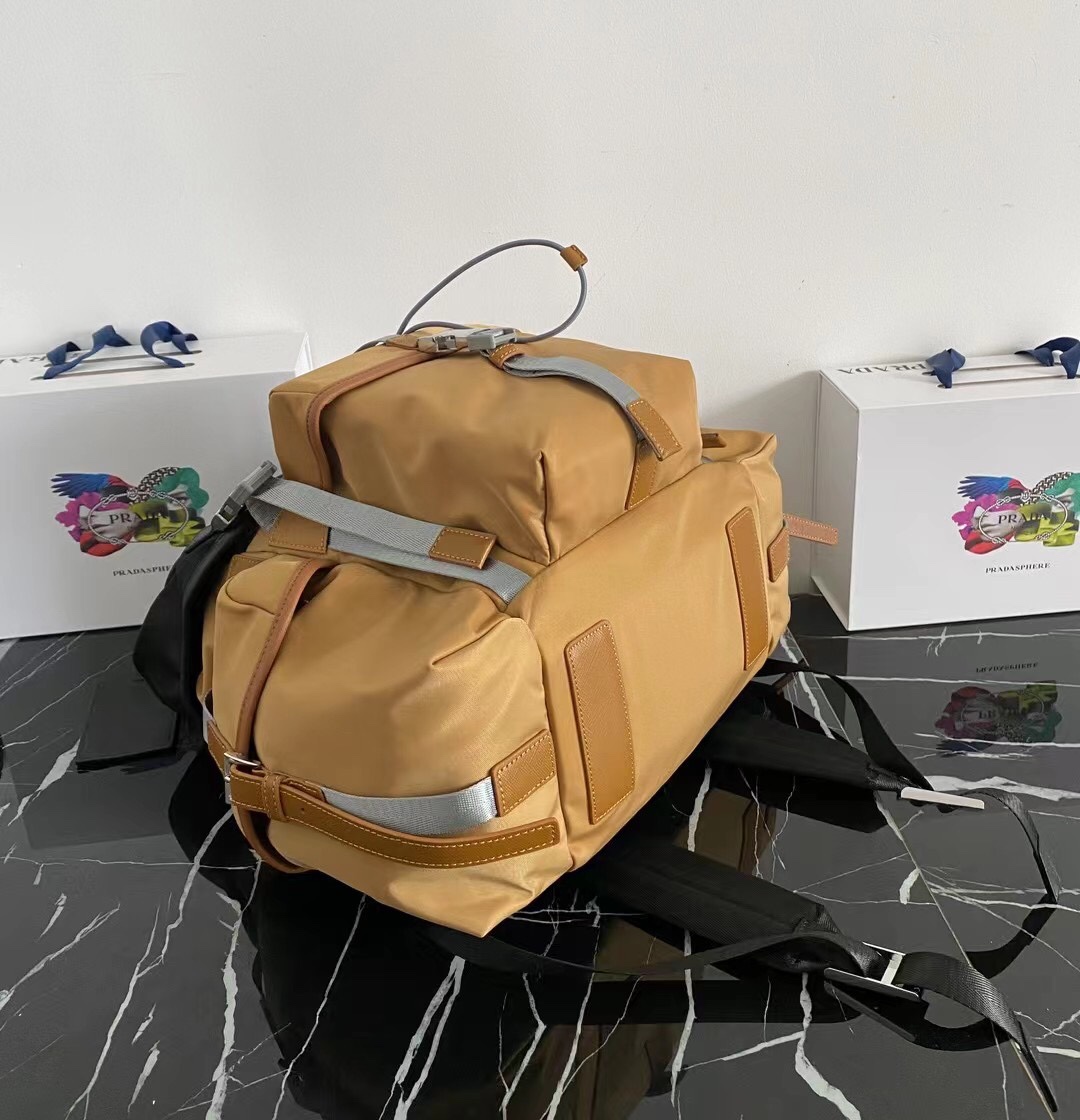 新作 肩掛けバック Saffiano レザー スタイリッシュ