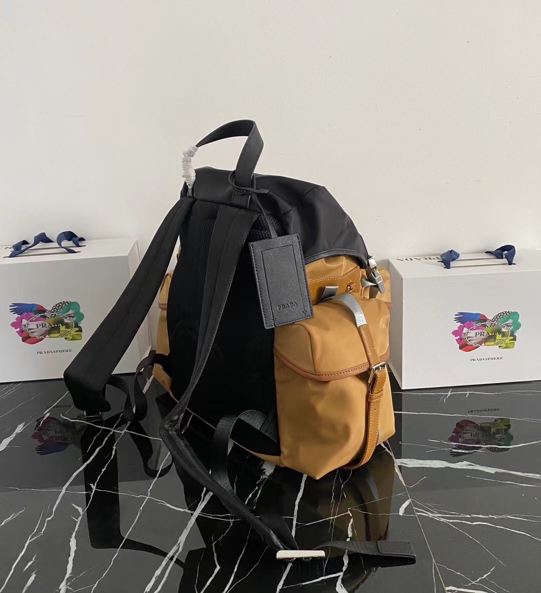 新作 肩掛けバック Saffiano レザー スタイリッシュ