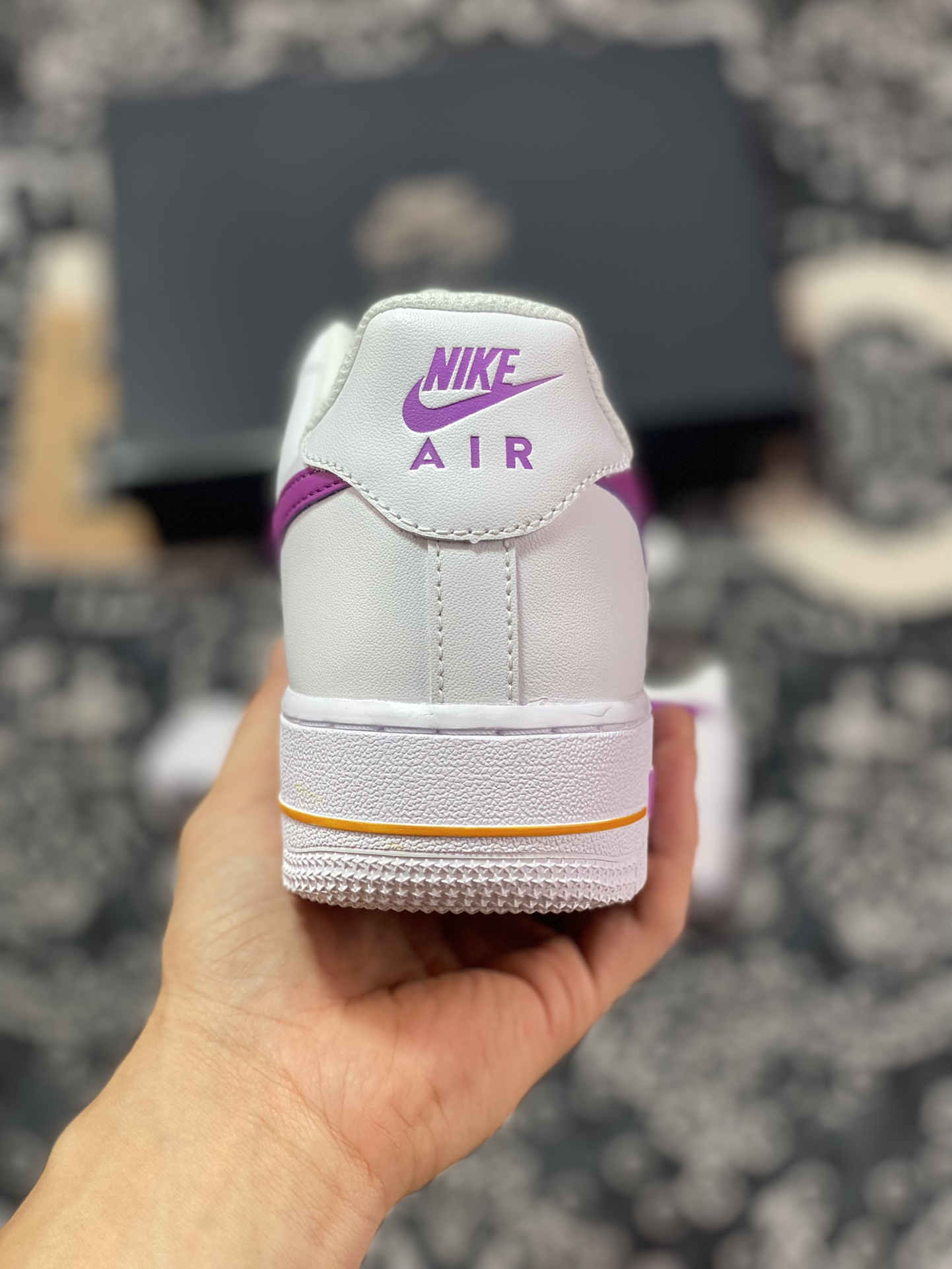 200 原装级别 Air Force 1 ‘07 Low 白紫 FJ4209-100