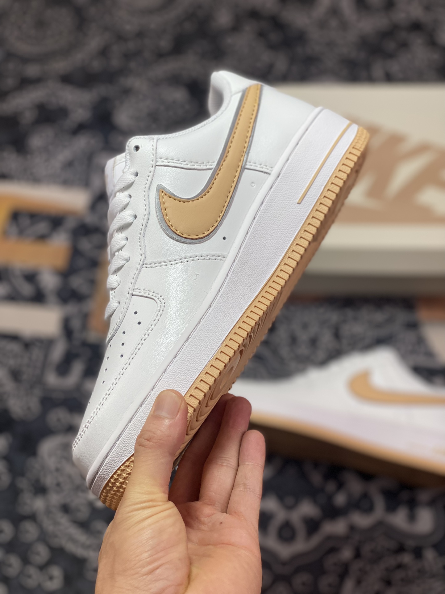 220 原装级别 Air Force 1 ‘07 Low 白卡其钩 CV5696-967
