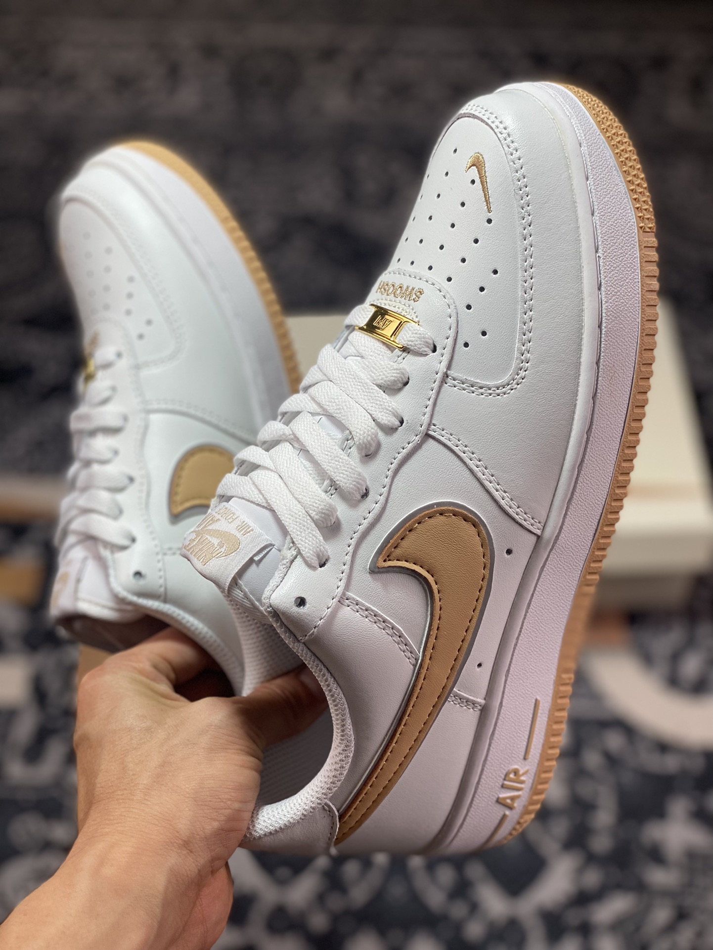 220 原装级别 Air Force 1 ‘07 Low 白卡其钩 CV5696-967