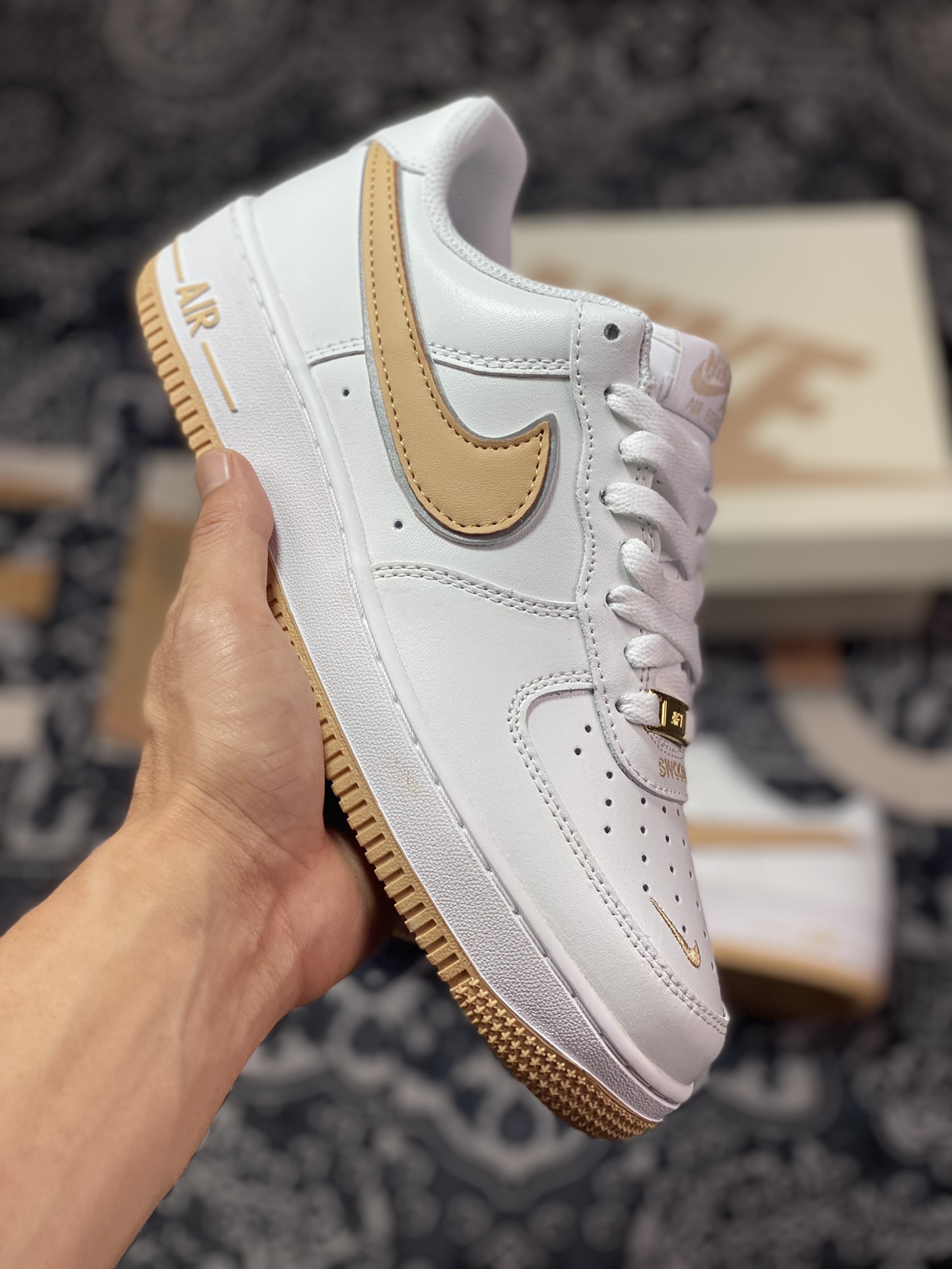 220 原装级别 Air Force 1 ‘07 Low 白卡其钩 CV5696-967