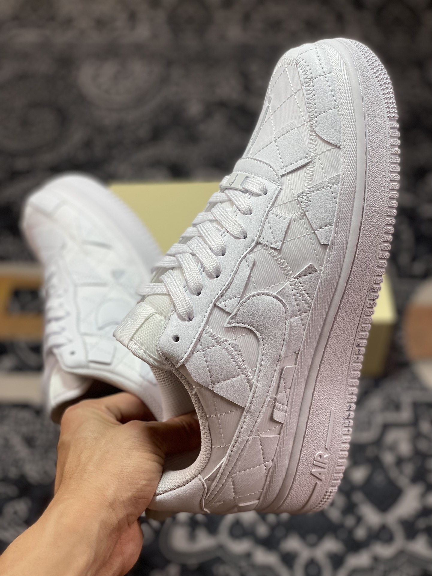 240 原装级别 Billie Eilish x Air Force 1 Low 碧梨联名白 DZ3674-100