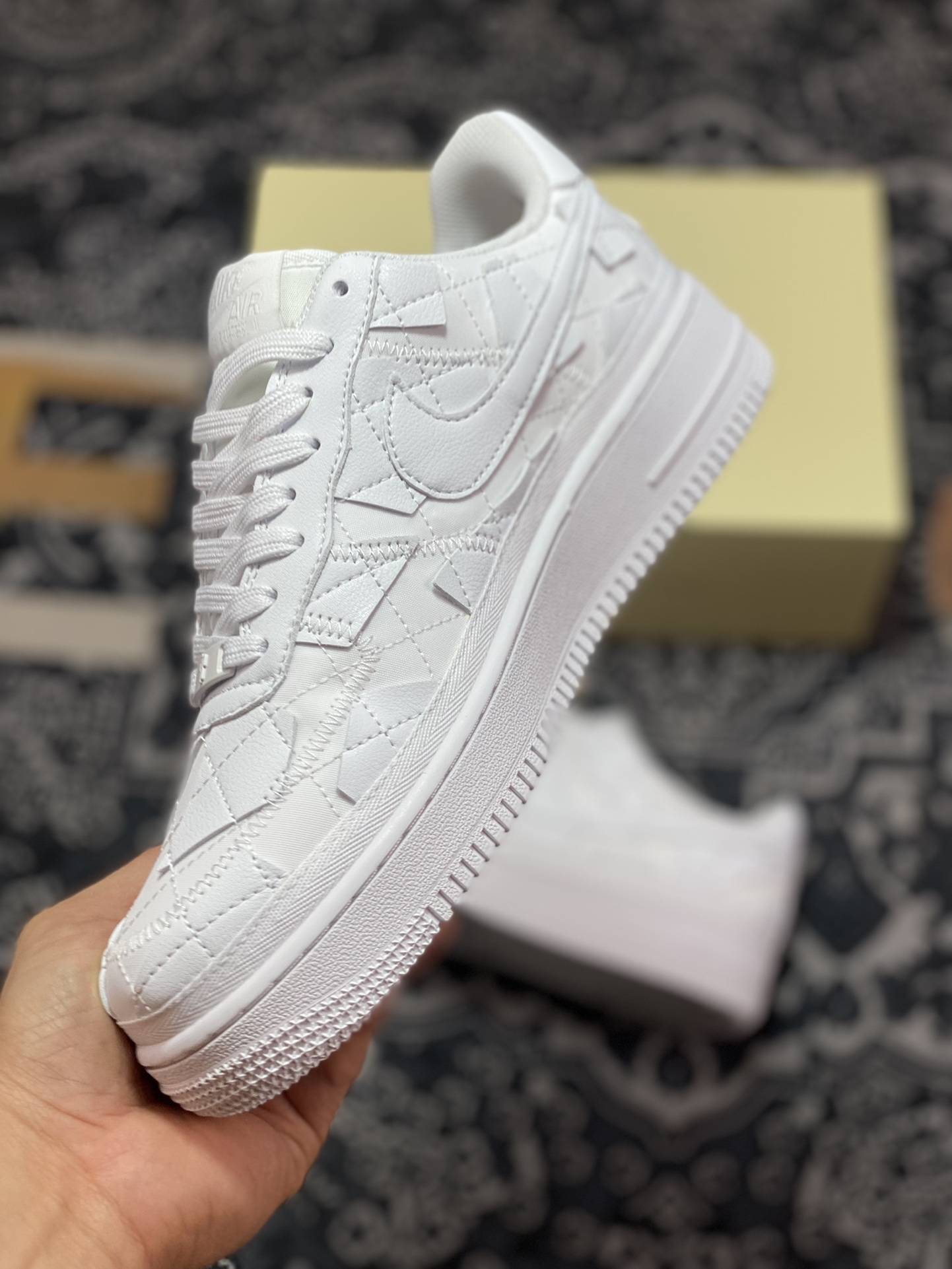 240 原装级别 Billie Eilish x Air Force 1 Low 碧梨联名白 DZ3674-100