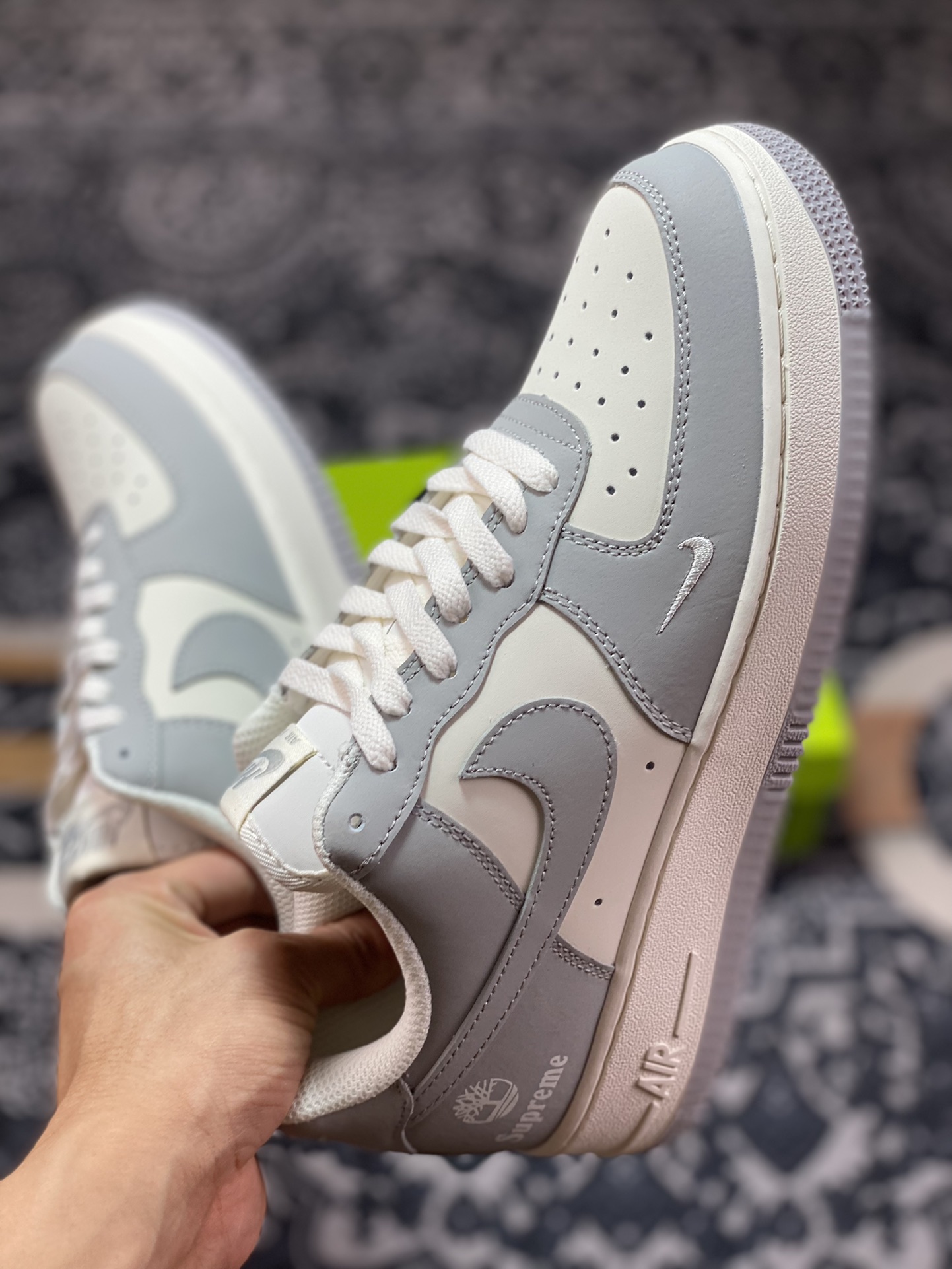 Sup x Air Force 1 Low joint gray and white BS9055-611