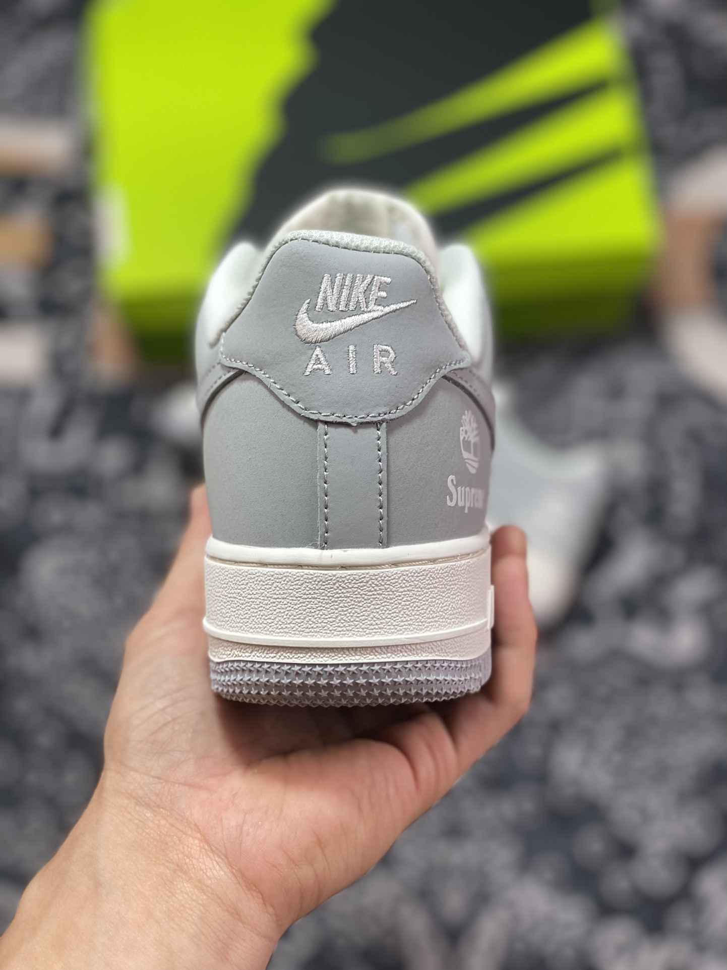 Sup x Air Force 1 Low joint gray and white BS9055-611