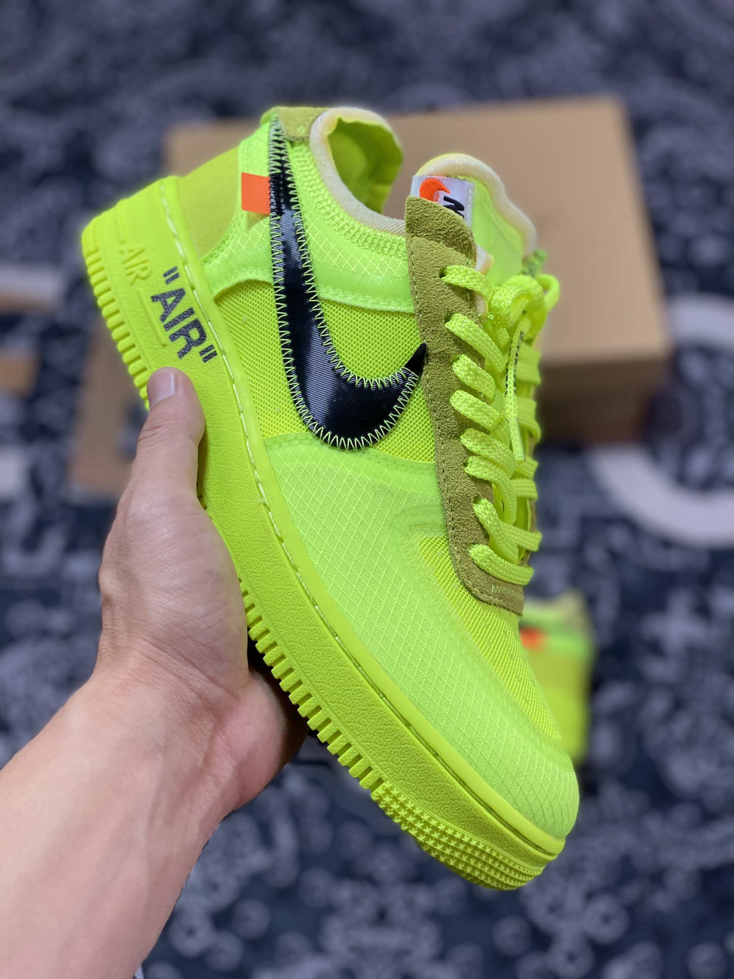 最高工艺 OFF-WHITE X AIR FORCE 1 LOW VIRGIL The Ten Part 2 Volt 荧光绿配色   AO4606-700