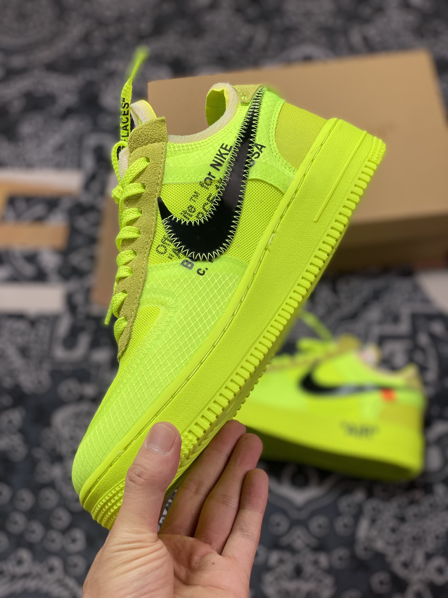 最高工艺 OFF-WHITE X AIR FORCE 1 LOW VIRGIL The Ten Part 2 Volt 荧光绿配色   AO4606-700