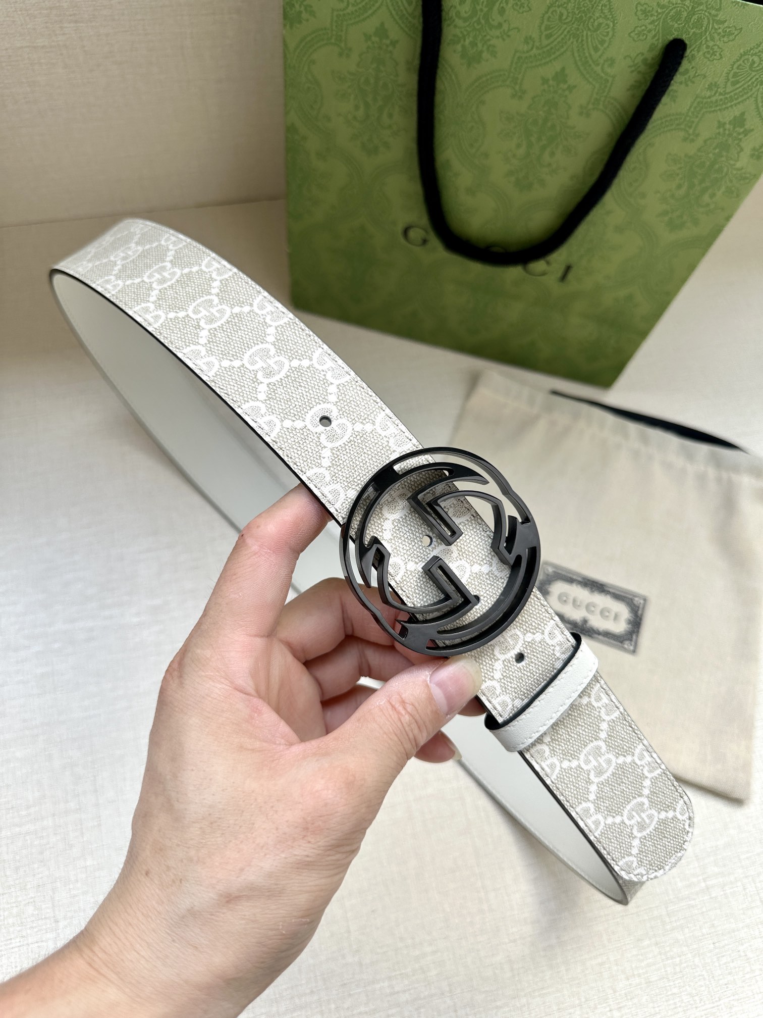 宽度3.8cmGUCCI经典双G标识