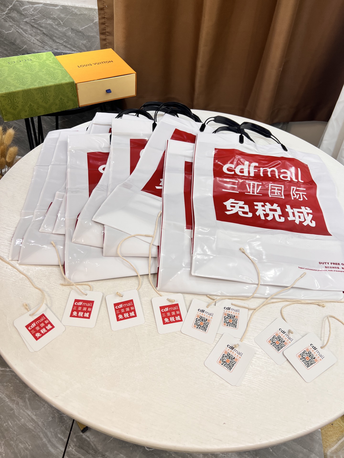 Dior dior 迪奥 对版车线款 双面荔枝纹进口牛皮 搭配可以转动精品五金双面可用 宽度3.5cm可裁剪皮带