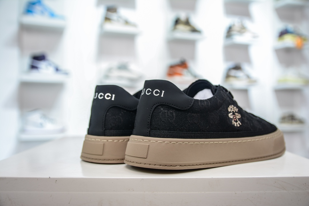 T GUCCI's all-match casual sports sneakers, the same style as the famous Xiaohongshu hot model, the upper has neat lines