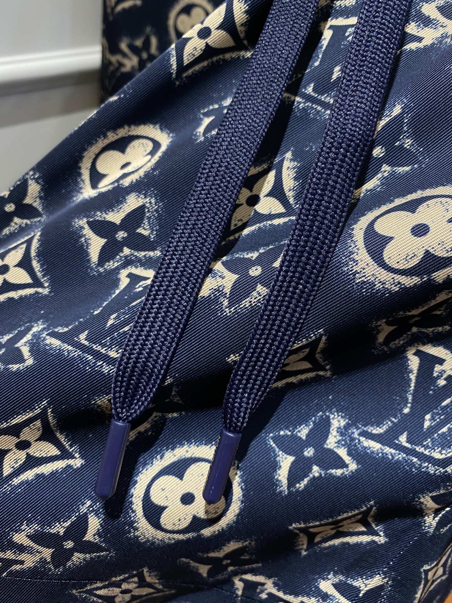 路易威登 Louis Vuitton 高定典藏名品高定成衣时装外套连衣裙衬衫T恤 #5E8DBB4B 9