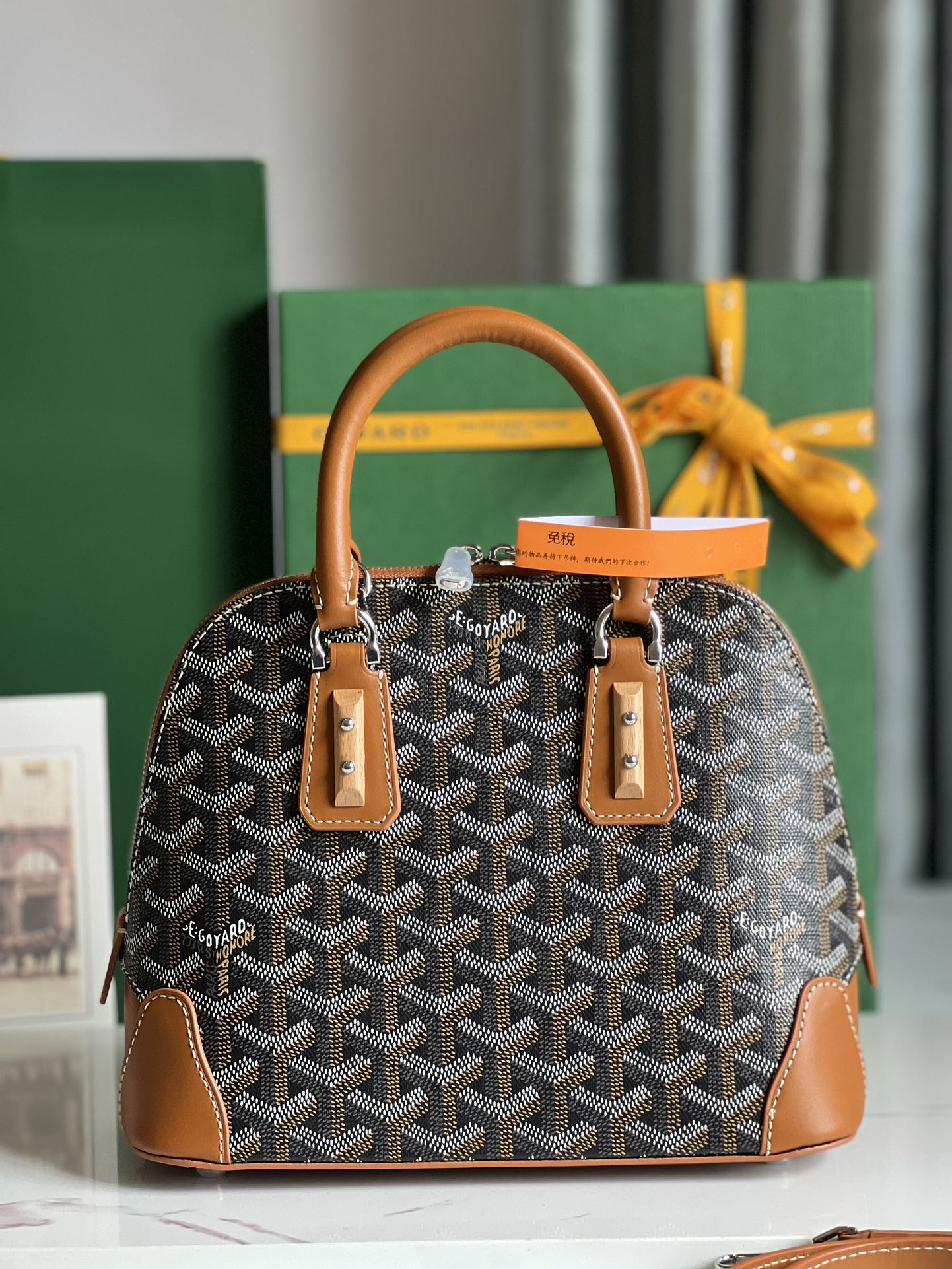（戈雅）💕新品 Goyard Vendôme经典贝壳包™传承了品牌独一...