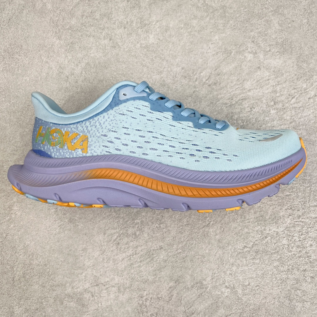 图片[2]-HOKA ONE ONE Kawana 运动鞋 设计采用再生植物纤维网纱制成独特的新型鞋面 工程网纱鞋面柔软透气 搭载 HOKA 标志性缓震中底 提供贴合脚感的同时 还带来有力的支撑 可以在不同速度下兼顾耐久性 是跑步新手和运动爱好者在多场景跑步、运动健身和日常通勤时的不二之选 前后掌 5mm 落差的缓震中底与凹槽设计外底结合速度型滚动平衡技术 可在步伐转换的过程中确保平稳过渡 加长版鞋跟和符合人体工学的跟腱部结构赋予运动爱好者轻盈舒适的脚感 KAWANA 以备受追捧的 MACH 4 作为灵感之源 鞋跟处的 SwallowTail™ 几何造型可在落地时缔造流畅稳定的步态 得以实现柔韧保护 后跟延伸而出的鞋提方便穿脱 全方位提升了整双鞋的穿着体验 尺码：36 36.5 37.5 38 38.5 39 40 40.5 41 42 42.5 43 44 44.5 45-选品中心