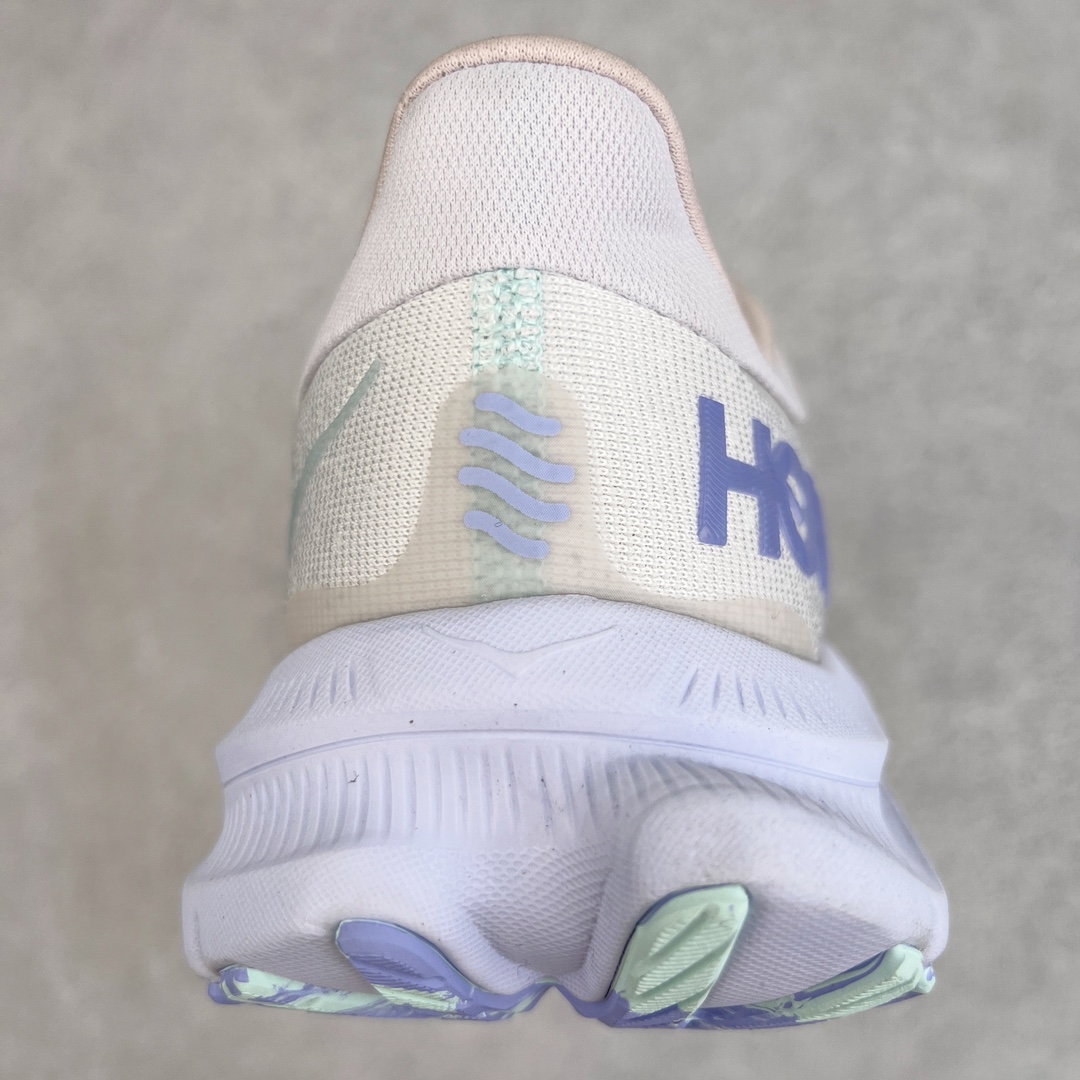 图片[8]-HOKA ONE ONE Kawana 运动鞋 设计采用再生植物纤维网纱制成独特的新型鞋面 工程网纱鞋面柔软透气 搭载 HOKA 标志性缓震中底 提供贴合脚感的同时 还带来有力的支撑 可以在不同速度下兼顾耐久性 是跑步新手和运动爱好者在多场景跑步、运动健身和日常通勤时的不二之选 前后掌 5mm 落差的缓震中底与凹槽设计外底结合速度型滚动平衡技术 可在步伐转换的过程中确保平稳过渡 加长版鞋跟和符合人体工学的跟腱部结构赋予运动爱好者轻盈舒适的脚感 KAWANA 以备受追捧的 MACH 4 作为灵感之源 鞋跟处的 SwallowTail™ 几何造型可在落地时缔造流畅稳定的步态 得以实现柔韧保护 后跟延伸而出的鞋提方便穿脱 全方位提升了整双鞋的穿着体验 尺码：36 36.5 37.5 38 38.5 39 40 40.5 41 42 42.5 43 44 44.5 45-选品中心