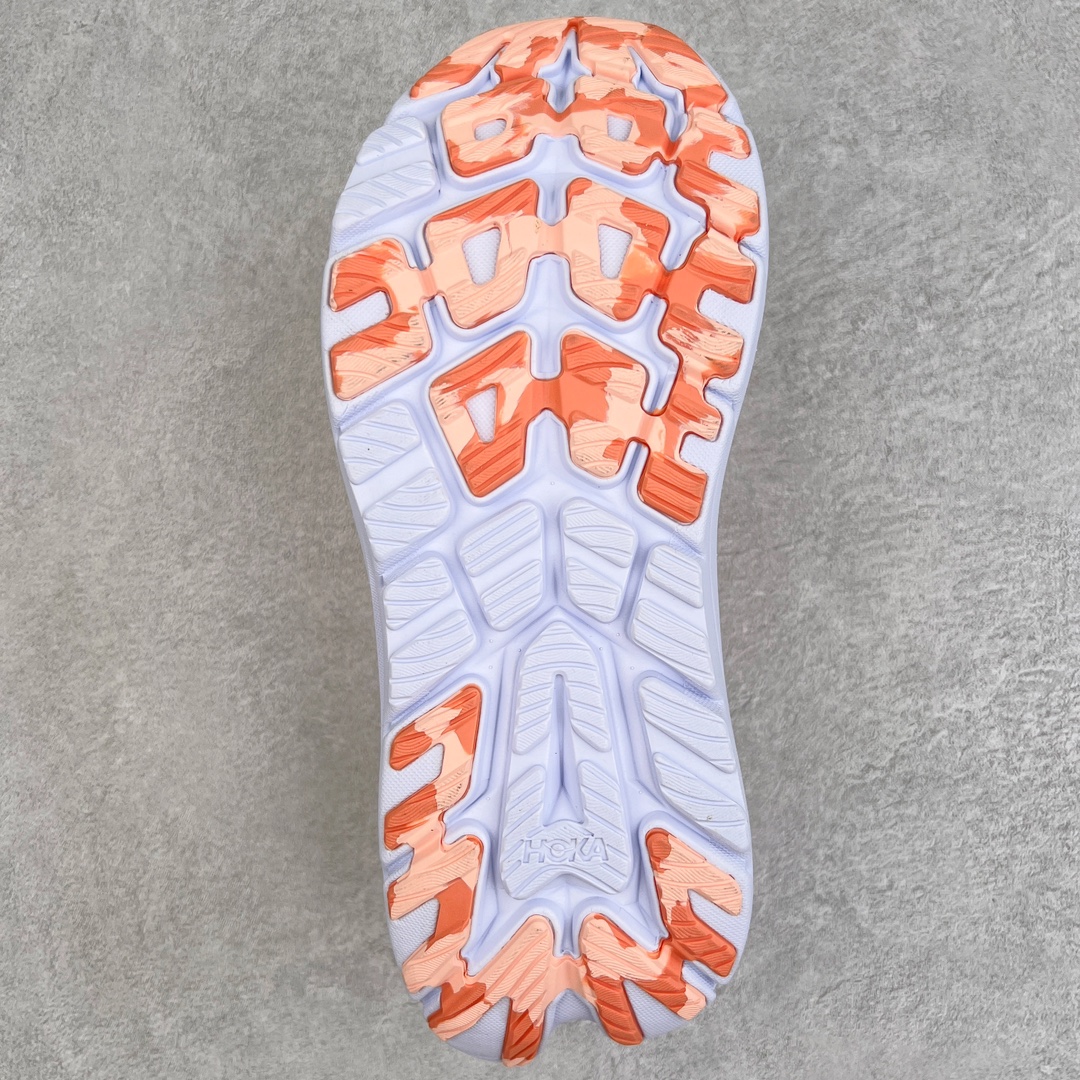 图片[9]-HOKA ONE ONE Kawana 运动鞋 设计采用再生植物纤维网纱制成独特的新型鞋面 工程网纱鞋面柔软透气 搭载 HOKA 标志性缓震中底 提供贴合脚感的同时 还带来有力的支撑 可以在不同速度下兼顾耐久性 是跑步新手和运动爱好者在多场景跑步、运动健身和日常通勤时的不二之选 前后掌 5mm 落差的缓震中底与凹槽设计外底结合速度型滚动平衡技术 可在步伐转换的过程中确保平稳过渡 加长版鞋跟和符合人体工学的跟腱部结构赋予运动爱好者轻盈舒适的脚感 KAWANA 以备受追捧的 MACH 4 作为灵感之源 鞋跟处的 SwallowTail™ 几何造型可在落地时缔造流畅稳定的步态 得以实现柔韧保护 后跟延伸而出的鞋提方便穿脱 全方位提升了整双鞋的穿着体验 尺码：36 36.5 37.5 38 38.5 39 40 40.5 41 42 42.5 43 44 44.5 45-选品中心