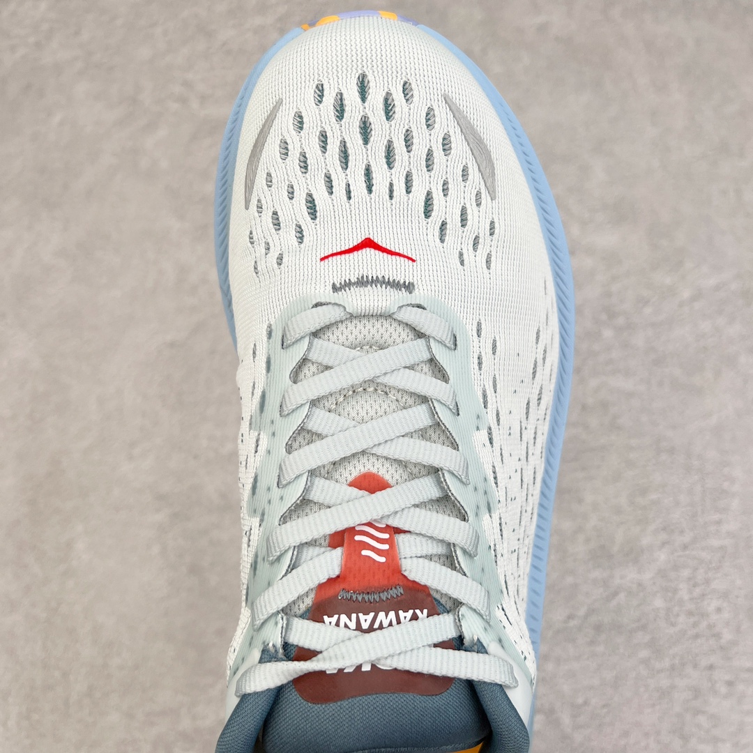 图片[4]-HOKA ONE ONE Kawana 运动鞋 设计采用再生植物纤维网纱制成独特的新型鞋面 工程网纱鞋面柔软透气 搭载 HOKA 标志性缓震中底 提供贴合脚感的同时 还带来有力的支撑 可以在不同速度下兼顾耐久性 是跑步新手和运动爱好者在多场景跑步、运动健身和日常通勤时的不二之选 前后掌 5mm 落差的缓震中底与凹槽设计外底结合速度型滚动平衡技术 可在步伐转换的过程中确保平稳过渡 加长版鞋跟和符合人体工学的跟腱部结构赋予运动爱好者轻盈舒适的脚感 KAWANA 以备受追捧的 MACH 4 作为灵感之源 鞋跟处的 SwallowTail™ 几何造型可在落地时缔造流畅稳定的步态 得以实现柔韧保护 后跟延伸而出的鞋提方便穿脱 全方位提升了整双鞋的穿着体验 尺码：36 36.5 37.5 38 38.5 39 40 40.5 41 42 42.5 43 44 44.5 45-选品中心