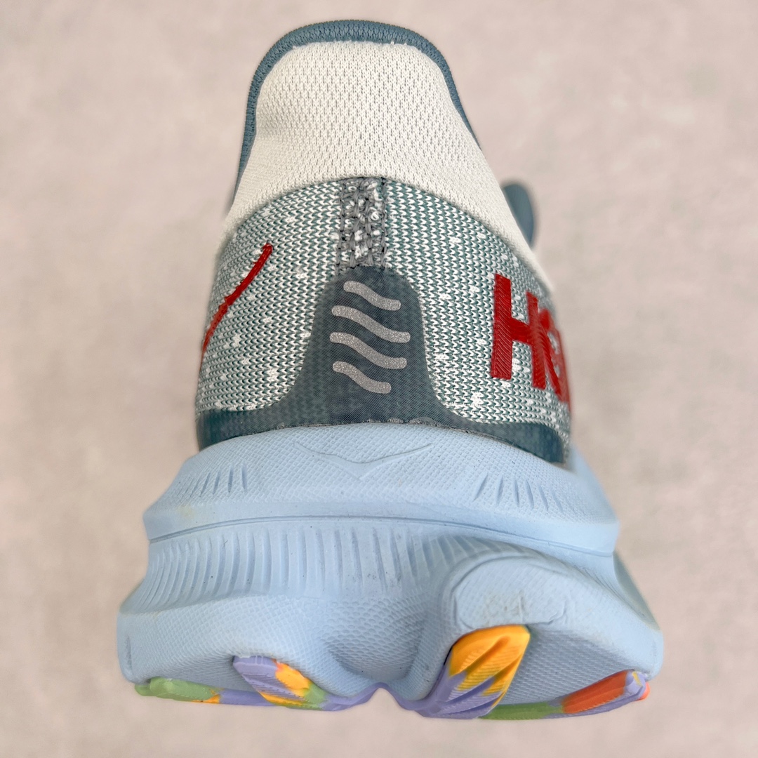 图片[8]-HOKA ONE ONE Kawana 运动鞋 设计采用再生植物纤维网纱制成独特的新型鞋面 工程网纱鞋面柔软透气 搭载 HOKA 标志性缓震中底 提供贴合脚感的同时 还带来有力的支撑 可以在不同速度下兼顾耐久性 是跑步新手和运动爱好者在多场景跑步、运动健身和日常通勤时的不二之选 前后掌 5mm 落差的缓震中底与凹槽设计外底结合速度型滚动平衡技术 可在步伐转换的过程中确保平稳过渡 加长版鞋跟和符合人体工学的跟腱部结构赋予运动爱好者轻盈舒适的脚感 KAWANA 以备受追捧的 MACH 4 作为灵感之源 鞋跟处的 SwallowTail™ 几何造型可在落地时缔造流畅稳定的步态 得以实现柔韧保护 后跟延伸而出的鞋提方便穿脱 全方位提升了整双鞋的穿着体验 尺码：36 36.5 37.5 38 38.5 39 40 40.5 41 42 42.5 43 44 44.5 45-选品中心