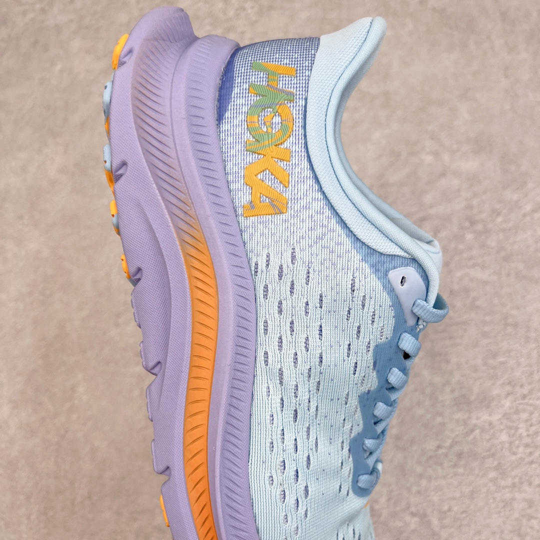 图片[6]-HOKA ONE ONE Kawana 运动鞋 设计采用再生植物纤维网纱制成独特的新型鞋面 工程网纱鞋面柔软透气 搭载 HOKA 标志性缓震中底 提供贴合脚感的同时 还带来有力的支撑 可以在不同速度下兼顾耐久性 是跑步新手和运动爱好者在多场景跑步、运动健身和日常通勤时的不二之选 前后掌 5mm 落差的缓震中底与凹槽设计外底结合速度型滚动平衡技术 可在步伐转换的过程中确保平稳过渡 加长版鞋跟和符合人体工学的跟腱部结构赋予运动爱好者轻盈舒适的脚感 KAWANA 以备受追捧的 MACH 4 作为灵感之源 鞋跟处的 SwallowTail™ 几何造型可在落地时缔造流畅稳定的步态 得以实现柔韧保护 后跟延伸而出的鞋提方便穿脱 全方位提升了整双鞋的穿着体验 尺码：36 36.5 37.5 38 38.5 39 40 40.5 41 42 42.5 43 44 44.5 45-选品中心