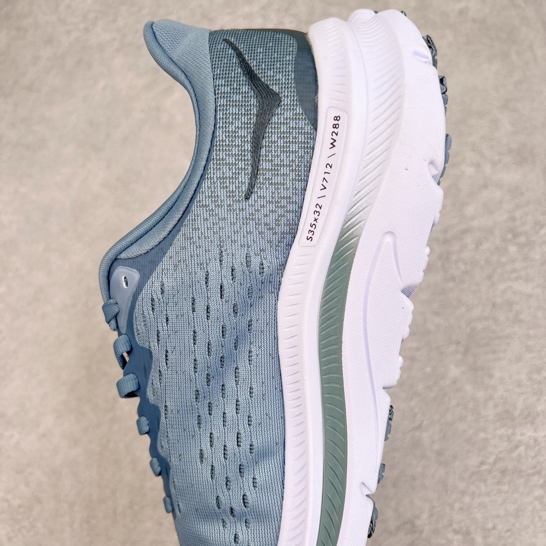 图片[7]-HOKA ONE ONE Kawana 运动鞋 设计采用再生植物纤维网纱制成独特的新型鞋面 工程网纱鞋面柔软透气 搭载 HOKA 标志性缓震中底 提供贴合脚感的同时 还带来有力的支撑 可以在不同速度下兼顾耐久性 是跑步新手和运动爱好者在多场景跑步、运动健身和日常通勤时的不二之选 前后掌 5mm 落差的缓震中底与凹槽设计外底结合速度型滚动平衡技术 可在步伐转换的过程中确保平稳过渡 加长版鞋跟和符合人体工学的跟腱部结构赋予运动爱好者轻盈舒适的脚感 KAWANA 以备受追捧的 MACH 4 作为灵感之源 鞋跟处的 SwallowTail™ 几何造型可在落地时缔造流畅稳定的步态 得以实现柔韧保护 后跟延伸而出的鞋提方便穿脱 全方位提升了整双鞋的穿着体验 尺码：36 36.5 37.5 38 38.5 39 40 40.5 41 42 42.5 43 44 44.5 45-选品中心