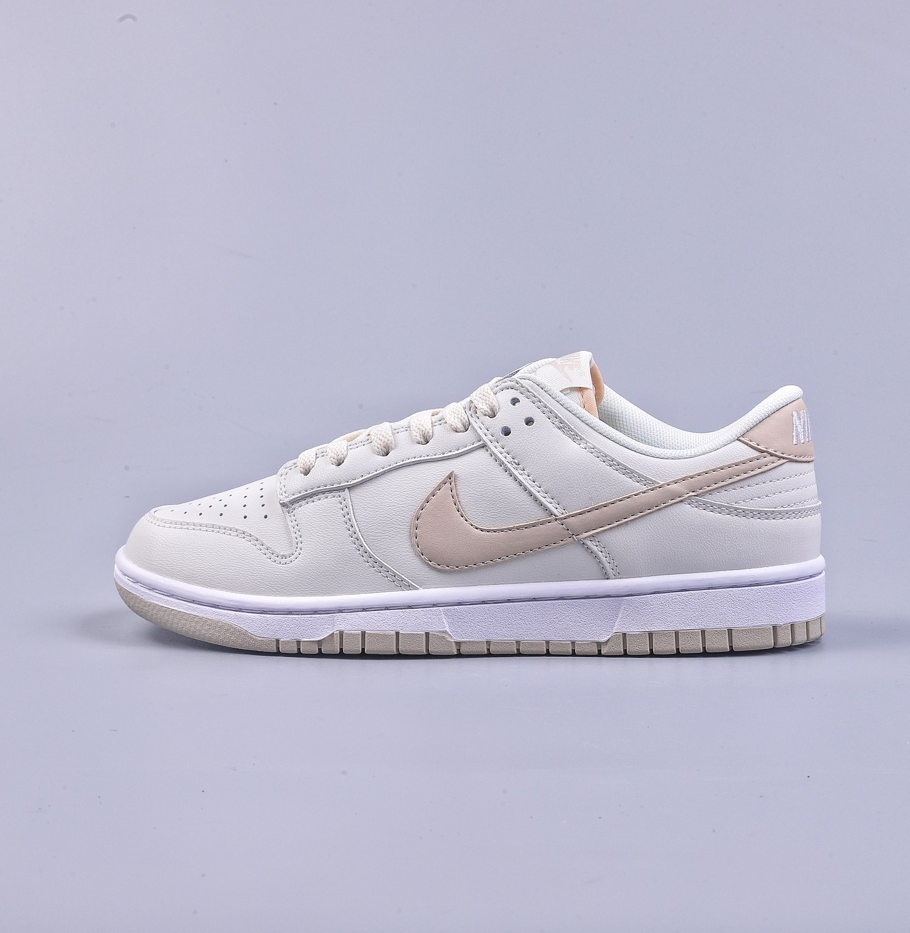 260 Nike SB Dunk Low ”Sanddrift” 白金 DV0831-003
