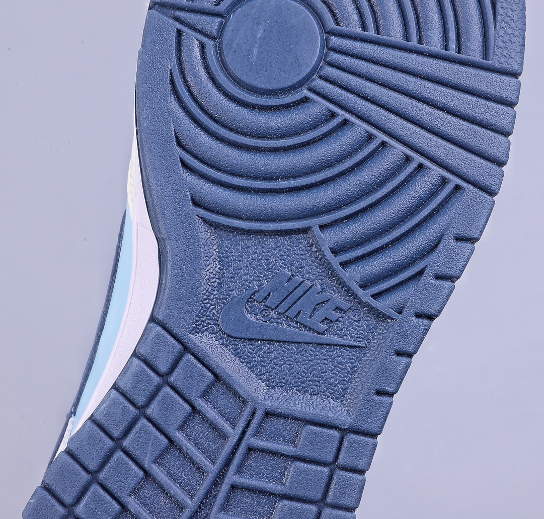 220 NIKE DUNK SB LOW 粗蝇绑带  DH9765-300