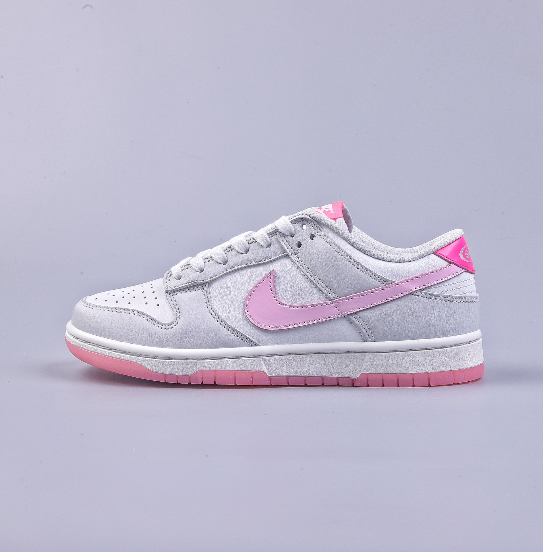 280 A Nike Dunk Low 520 ”Summit White & Pink Foam” 粉白 FN3451-161