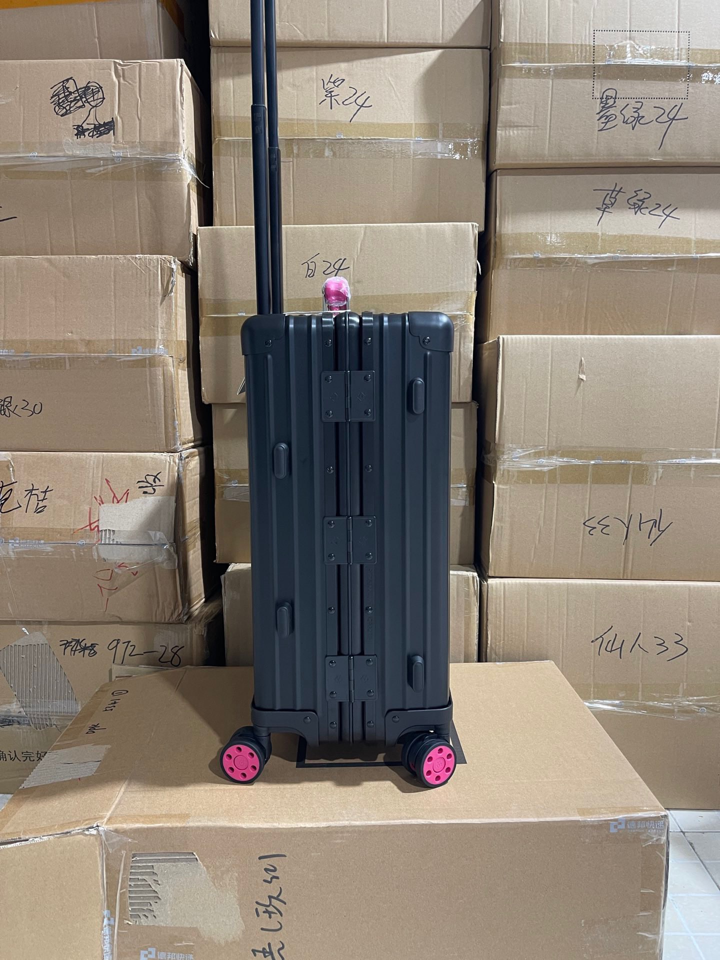 Rimowa Cabin Black with Pink handles Carry-on travel