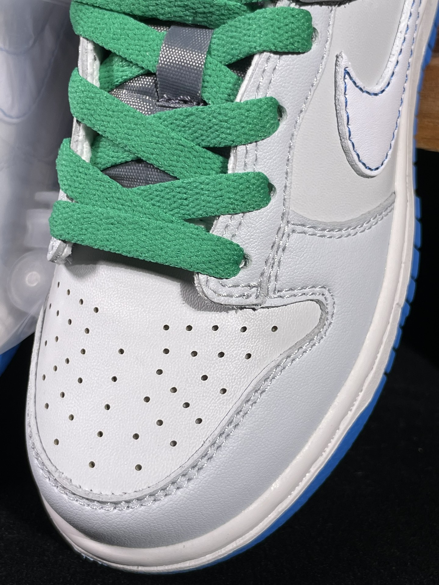 特价清货 福利特价‼️ 核心价格表私 
童鞋dunk 灰蓝
C版大厂出品，比市面小厂童鞋品质好太多了！
