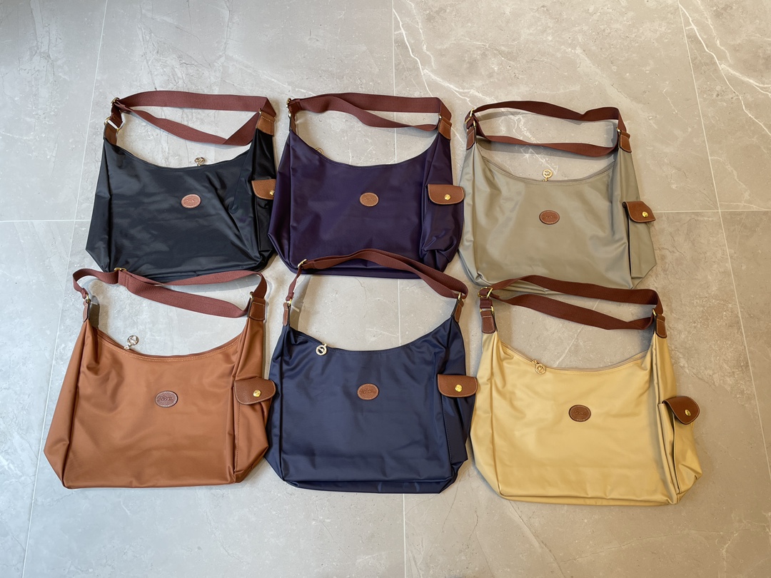 Longchamp Sacs À Bandoulière & À Épaule Sacs Besace Nylon Vintage