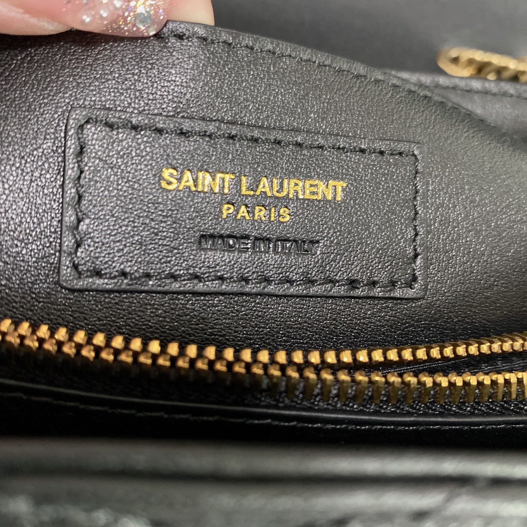 路易威登 Louis Vuitton 高定典藏名品高定成衣时装外套连衣裙衬衫T恤 #D2B8758E 4