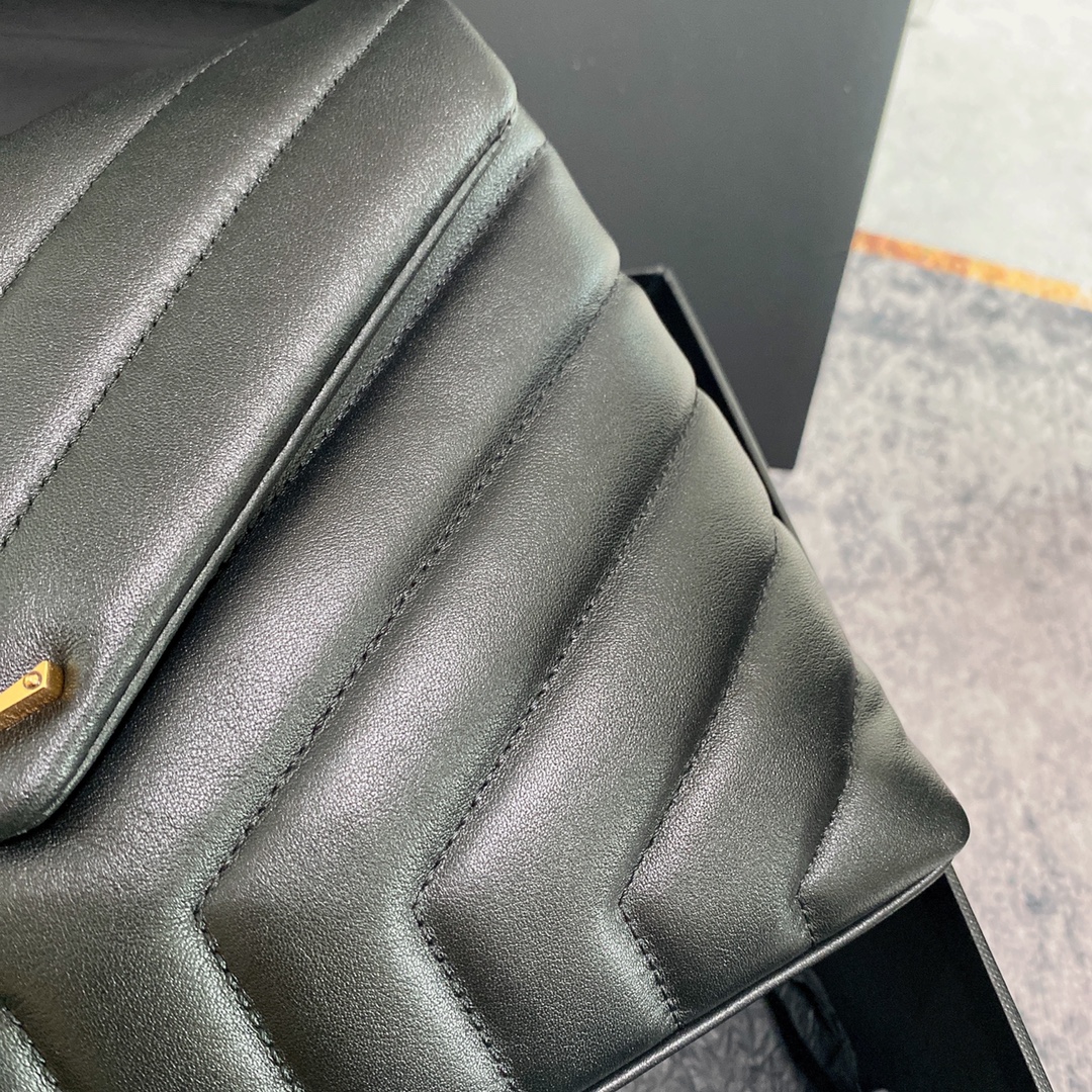 路易威登 Louis Vuitton 高定典藏名品高定成衣时装外套连衣裙衬衫T恤 #D2B8758E 6