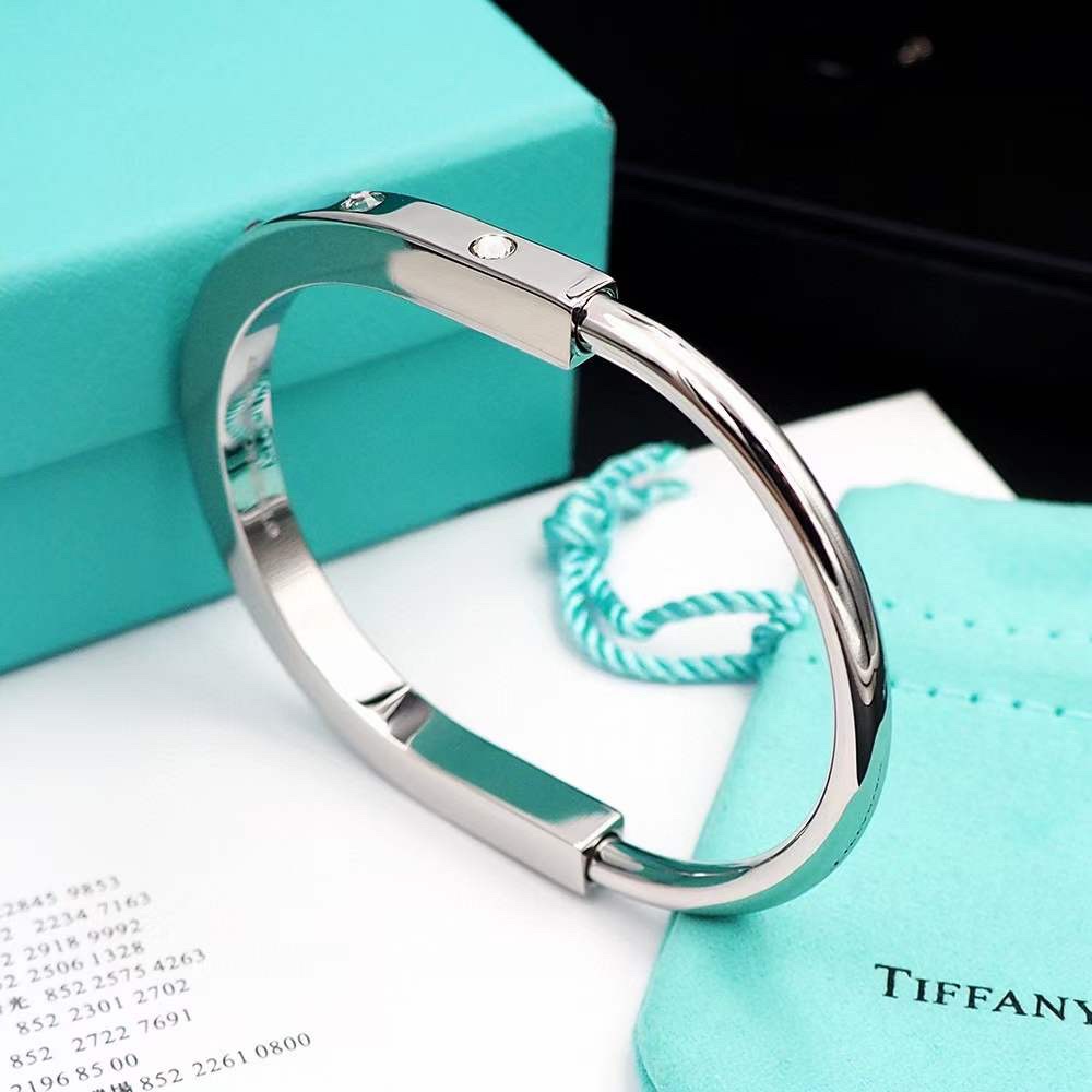 Tiffany & Co. Tiffany&Co. Lock银色三钻锁头手镯