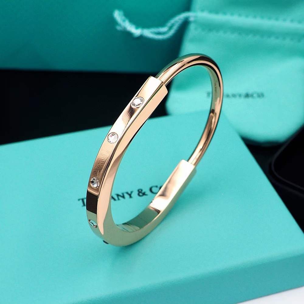 Tiffany & Co. Tiffany&Co. Lock玫瑰金色三钻锁头手镯