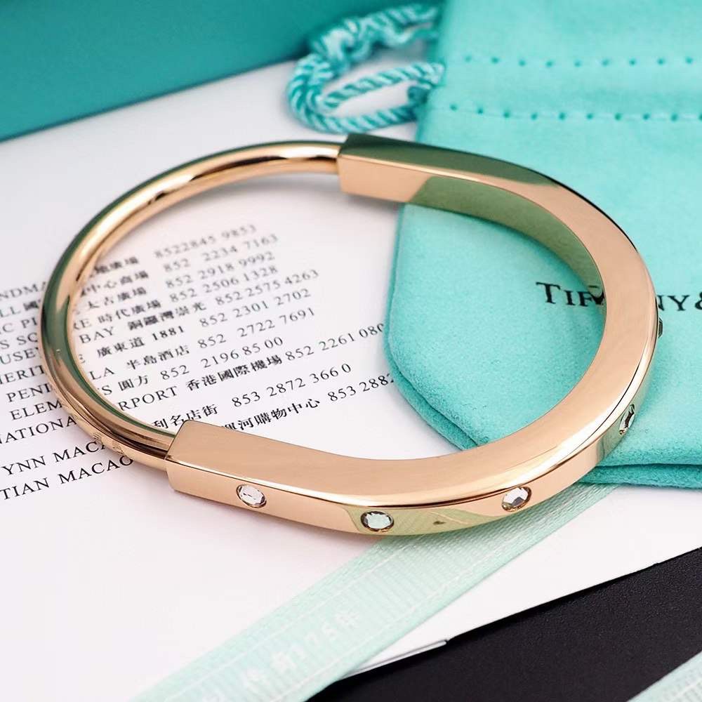 Tiffany & Co. Tiffany&Co. Lock玫瑰金色三钻锁头手镯