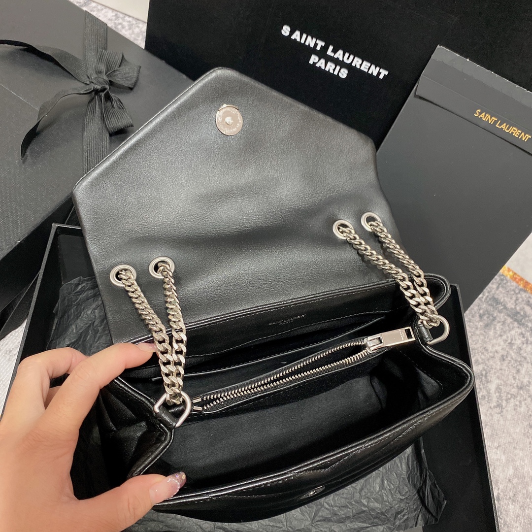 Louis Vuitton Haute Couture Classic Luxury Handbag Shoulder Crossbody 9