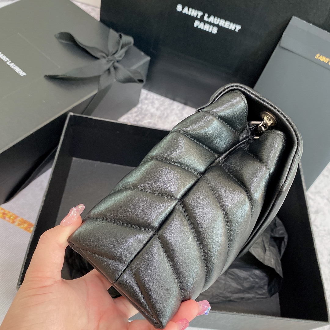 Louis Vuitton Haute Couture Classic Luxury Handbag Shoulder Crossbody 4