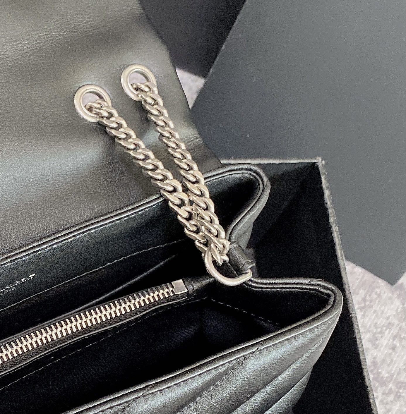 Louis Vuitton Haute Couture Classic Luxury Handbag Shoulder Crossbody 8